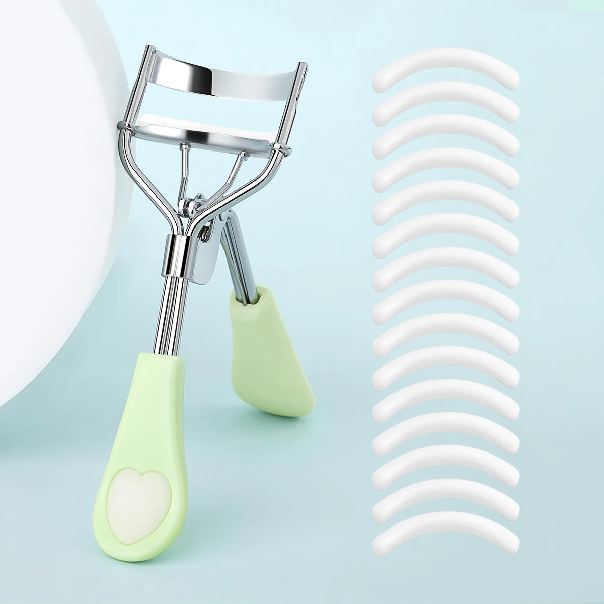 Portable Eyelash Curler — 15 Silicone Pads Stainless Steel